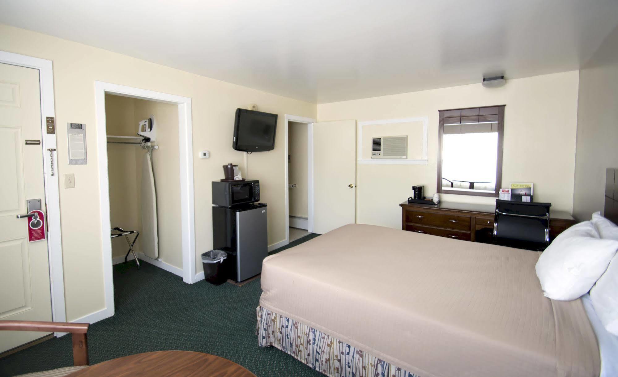 Travelers Inn Brunswick Ngoại thất bức ảnh